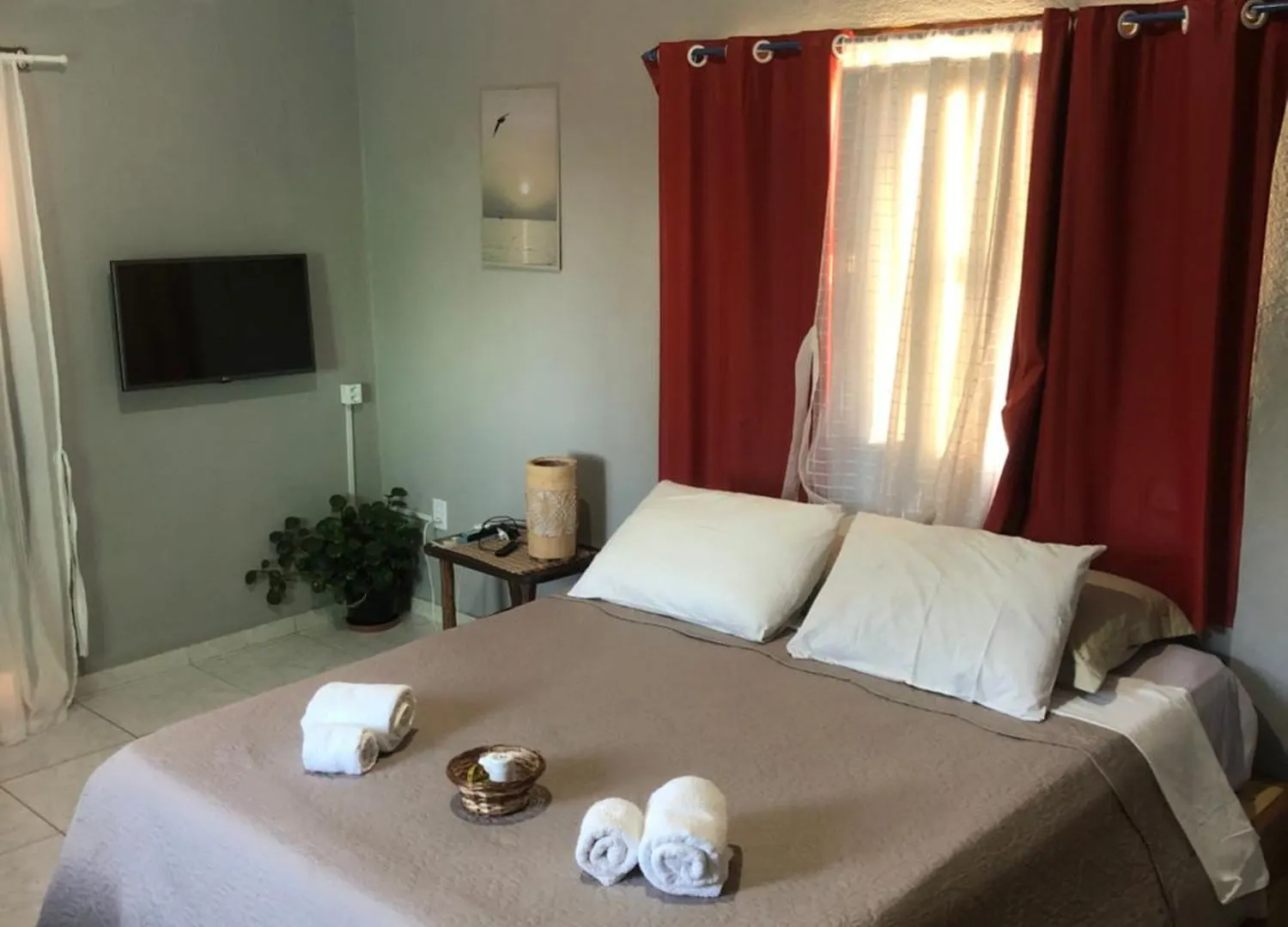 Casa Privativa Aconchegante Em Arraial D'Ajuda - 1 Quarto Com 2 Camas, Cozinha E Banheiro Порту-Сегуру